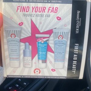 Sephora First Aid Beauty Skincare Essentials Set